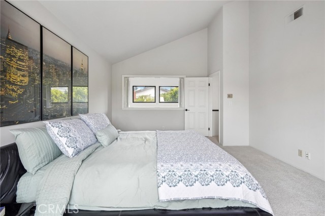 Detail Gallery Image 31 of 58 For 25 Lafayette Ct, Manhattan Beach,  CA 90266 - 2 Beds | 2 Baths