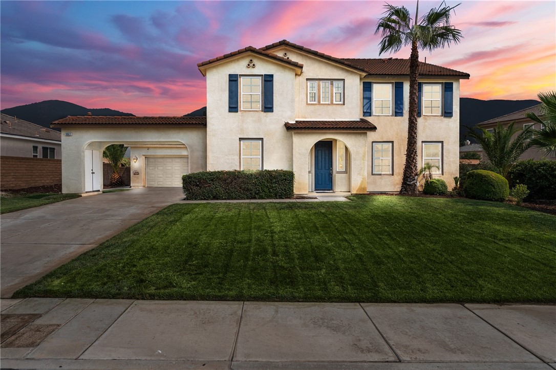 Detail Gallery Image 1 of 47 For 1862 W Ash St, San Bernardino,  CA 92407 - 4 Beds | 3/1 Baths