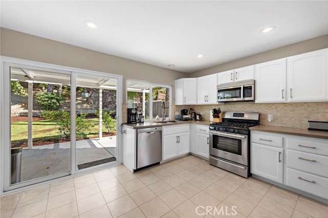 Detail Gallery Image 26 of 38 For 22852 via Octavo, Mission Viejo,  CA 92691 - 4 Beds | 2 Baths