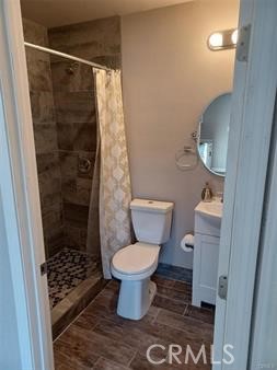 Detail Gallery Image 2 of 9 For 44290 Glenraven, Lancaster,  CA 93535 - 1 Beds | 1 Baths