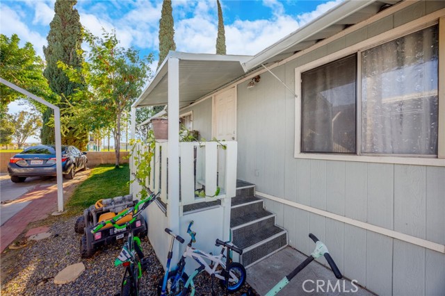 Detail Gallery Image 8 of 37 For 1155 S Riverside Ave #39,  Rialto,  CA 92376 - 2 Beds | 2 Baths