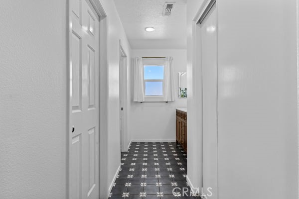 Detail Gallery Image 18 of 37 For 26932 St Julian Cir, Murrieta,  CA 92563 - 4 Beds | 2/1 Baths