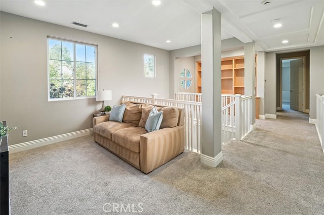 Detail Gallery Image 32 of 47 For 24909 Ironwood Dr, Valencia,  CA 91355 - 4 Beds | 4 Baths