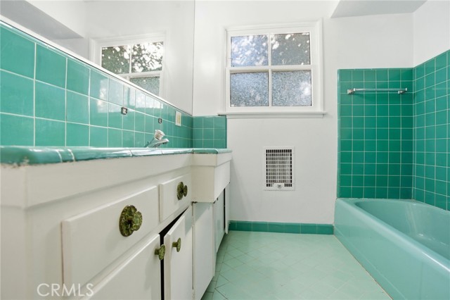 Detail Gallery Image 31 of 38 For 13421 Barbara Ann St, North Hollywood,  CA 91605 - 3 Beds | 2 Baths