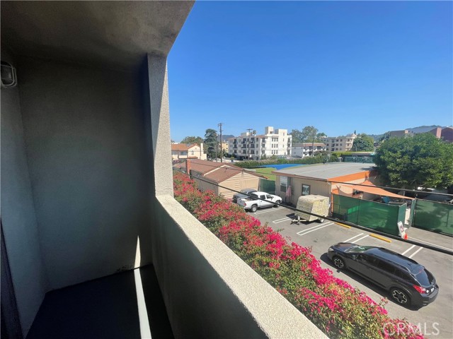 Detail Gallery Image 22 of 33 For 11312 Huston St #8,  North Hollywood,  CA 91601 - 3 Beds | 2/1 Baths
