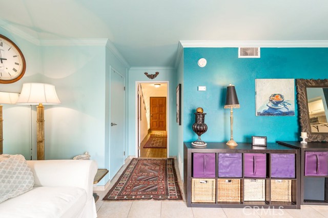 205 Lucia Avenue, Redondo Beach, California 90277, 7 Bedrooms Bedrooms, ,3 BathroomsBathrooms,Residential,Sold,Lucia,SB17052115