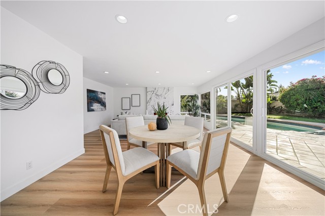 24861 Camberwell Street, Laguna Hills CA: https://media.crmls.org/medias/639fe294-b2eb-4ce6-b1ed-a36769b14479.jpg