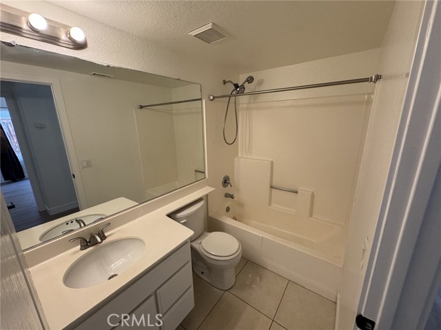 Detail Gallery Image 16 of 26 For 9195 Desert Acacia, Corona,  CA 92883 - 3 Beds | 2 Baths