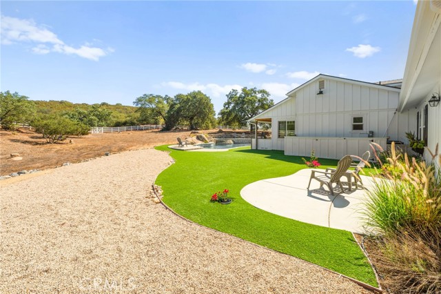 Image 37 of 57 For 41260 De Anna Ranch Road