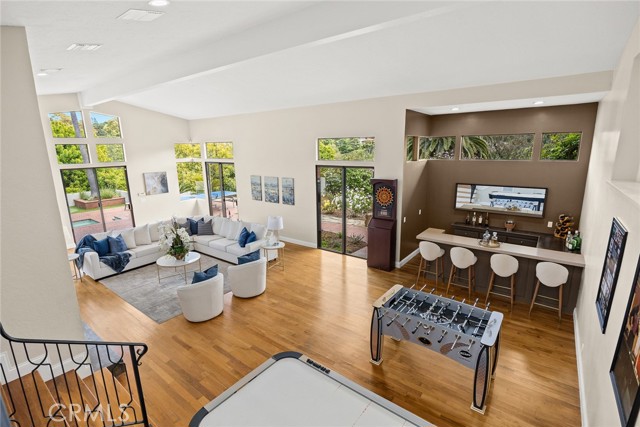 Detail Gallery Image 8 of 59 For 1916 via Visalia, Palos Verdes Estates,  CA 90274 - 6 Beds | 5/2 Baths