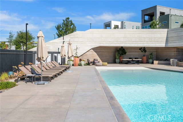 Detail Gallery Image 47 of 70 For 191 Sash, Irvine,  CA 92618 - 4 Beds | 3/1 Baths