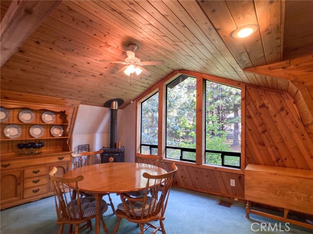 Detail Gallery Image 20 of 65 For 2737 S Old Stage Rd, Mount Shasta,  CA 96067 - 3 Beds | 2/1 Baths