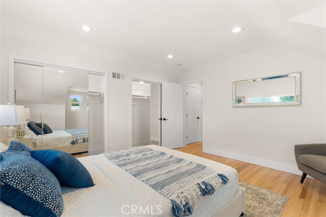 16914 Flanders, Granada Hills CA: https://media.crmls.org/medias/63a1a30d-0350-47b7-9747-7c235768a446.jpg
