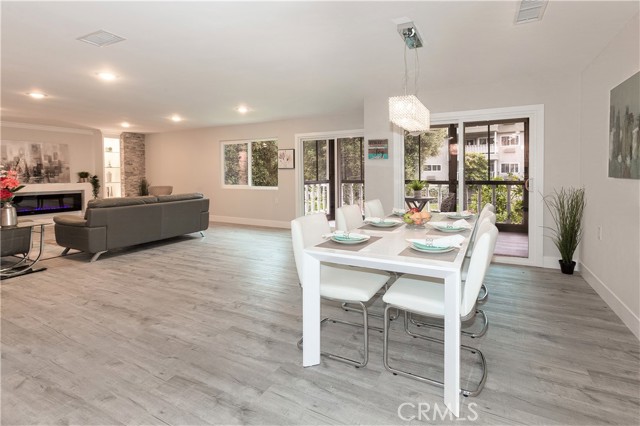 Detail Gallery Image 4 of 24 For 2404 via Mariposa 1c,  Laguna Woods,  CA 92637 - 2 Beds | 2 Baths