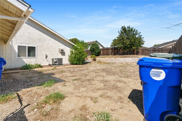 Detail Gallery Image 33 of 38 For 366 Bohnert Ave, Rialto,  CA 92377 - 3 Beds | 2 Baths
