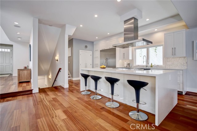 763 29th Street, Manhattan Beach, California 90266, 5 Bedrooms Bedrooms, ,5 BathroomsBathrooms,Residential,Sold,29th,SB22085465