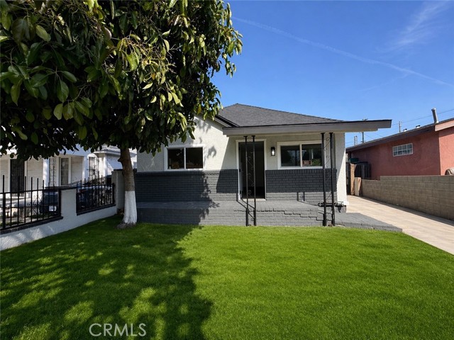 Front Image Thumbnail for CRDW26087218