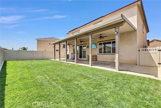 Detail Gallery Image 27 of 34 For 18123 Corktree Dr, San Bernardino,  CA 92407 - 4 Beds | 3 Baths