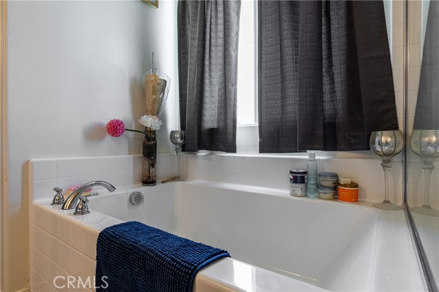 26833 Regency Way, Moreno Valley CA: https://media.crmls.org/medias/63a46ea4-f267-4ed9-9620-3dd2363ed441.jpg