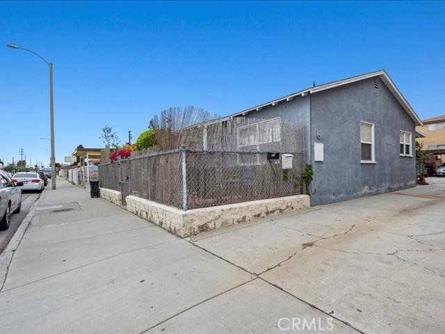 4637 Marine Avenue, Lawndale CA: https://media.crmls.org/medias/63a4c7b7-2db6-41ea-8c17-995de324b732.jpg