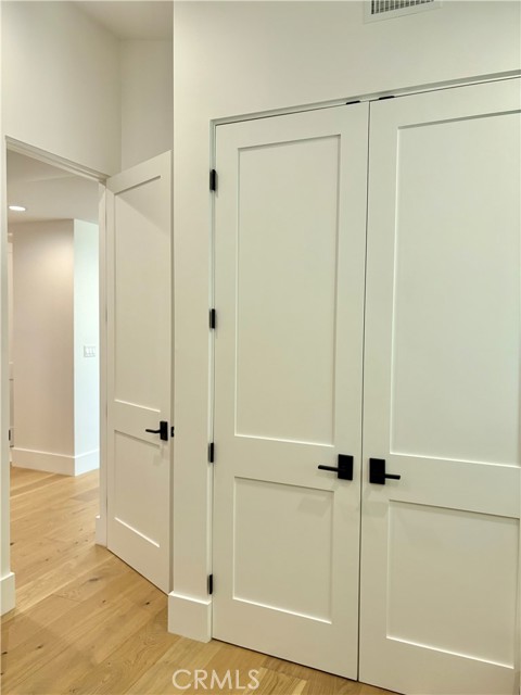 Detail Gallery Image 30 of 43 For 2621 Gates Ave #B,  Redondo Beach,  CA 90278 - 4 Beds | 3 Baths