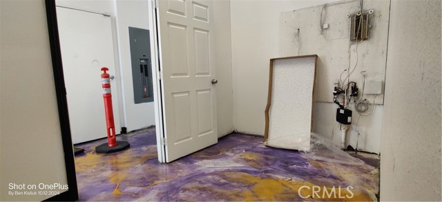  Commercial for Sale in Apple Valley, California