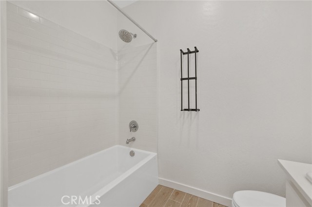 1754 N Aster Lake Road, Hanford CA: https://media.crmls.org/medias/63a514b1-0e85-4043-abab-5fc4d4f55ab3.jpg
