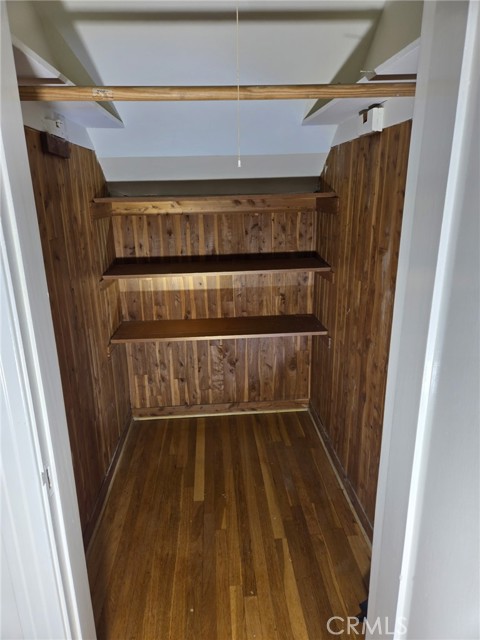 Detail Gallery Image 18 of 27 For 1731 Winona, Hollywood,  CA 90027 - 2 Beds | 1 Baths