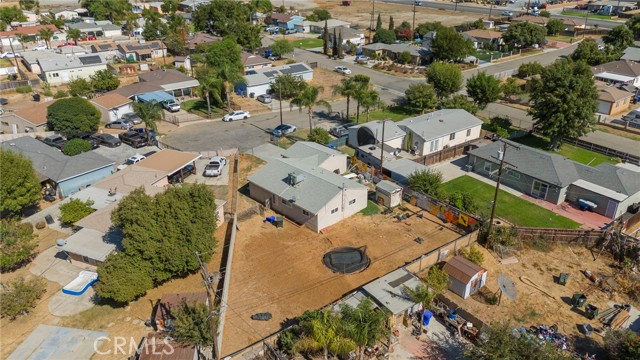 Detail Gallery Image 28 of 33 For 5668 Bella Dr, Jurupa Valley,  CA 92509 - 3 Beds | 1/1 Baths