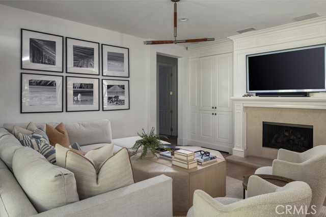 Detail Gallery Image 5 of 35 For 26 Spanish Bay, Newport Beach,  CA 92660 - 5 Beds | 3 Baths