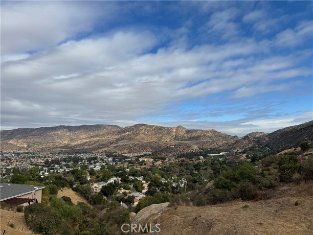 Detail Gallery Image 25 of 34 For 988 Alta Vista Rd, Simi Valley,  CA 93063 - 2 Beds | 2 Baths