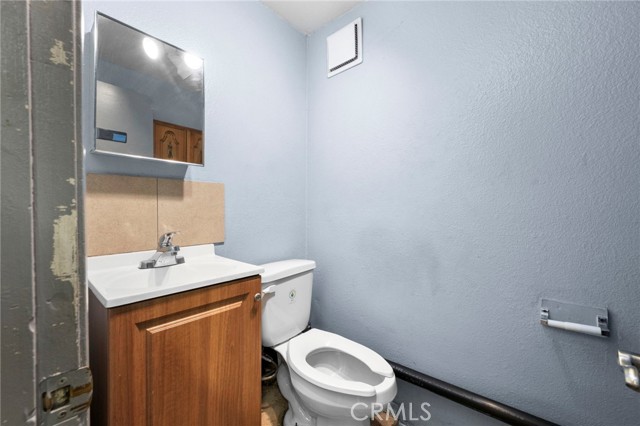 Image 29 of 54 For 1033 3rd Street