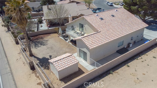 Detail Gallery Image 11 of 42 For 27857 Hummingbird, Helendale,  CA 92342 - 3 Beds | 2/1 Baths