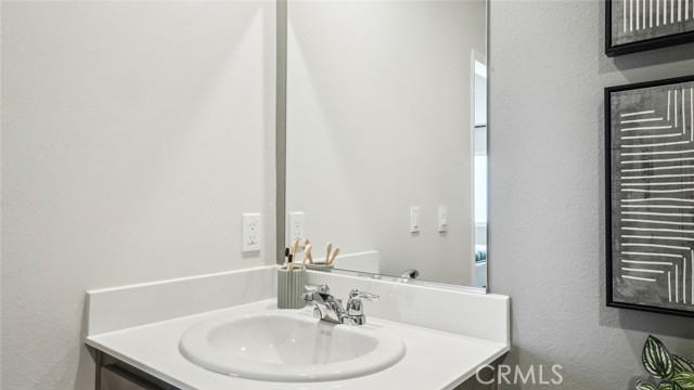 Detail Gallery Image 12 of 38 For 1902 Warwick St, San Jacinto,  CA 92582 - 4 Beds | 3 Baths