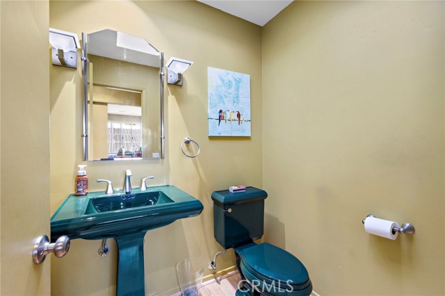 Detail Gallery Image 10 of 22 For 177 W Avenida Junipero, San Clemente,  CA 92672 - 4 Beds | 3 Baths