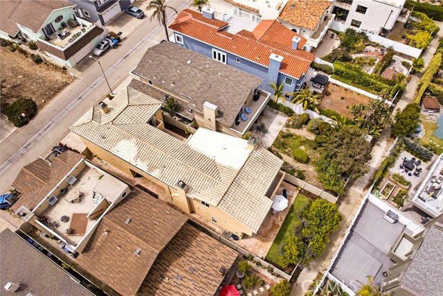 4931 Shoreline Way, Oxnard CA: https://media.crmls.org/medias/63a8a891-3320-459d-bd11-2cba34a36a85.jpg