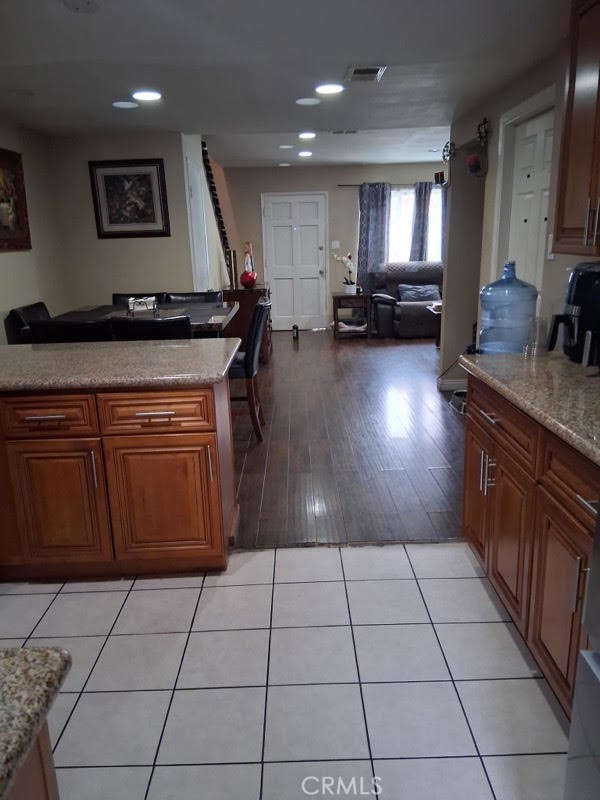 Detail Gallery Image 22 of 22 For 1777 Mitchell Ave #29,  Tustin,  CA 92780 - 5 Beds | 2/1 Baths