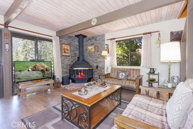 Detail Gallery Image 17 of 36 For 2421 Ironwood Dr, –,  CA 93222 - 3 Beds | 1/1 Baths