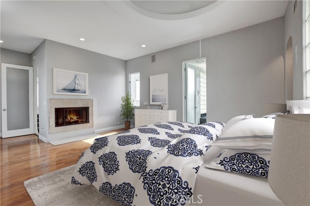 Detail Gallery Image 31 of 50 For 1235 2nd St, Hermosa Beach,  CA 90254 - 5 Beds | 3/1 Baths