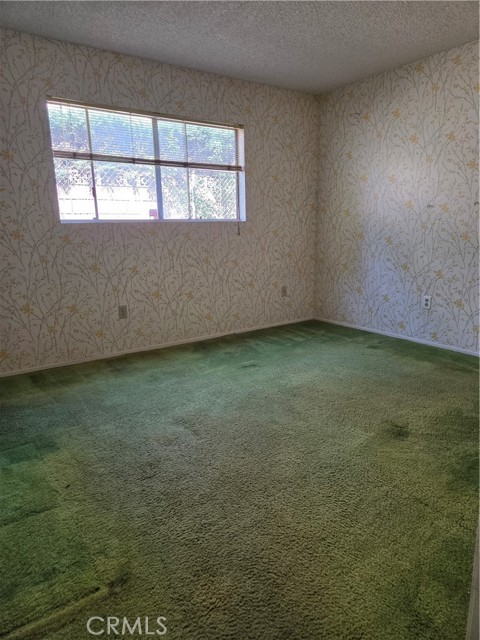 Detail Gallery Image 8 of 10 For 13877 Shablow Ave, Sylmar,  CA 91342 - 3 Beds | 2 Baths