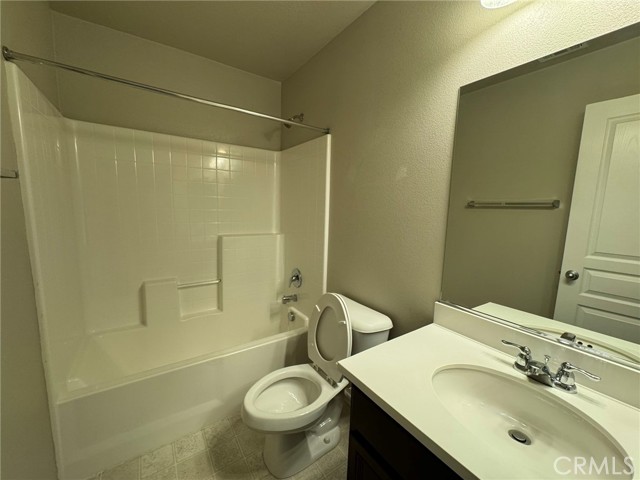 Detail Gallery Image 17 of 26 For 29306 Prestwick, Lake Elsinore,  CA 92530 - 3 Beds | 2/1 Baths