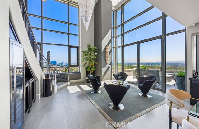 Front Image Thumbnail for CROC26041869