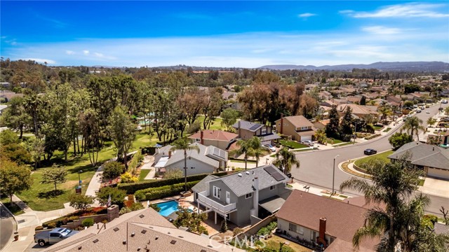 25735 Williamsburg Court, Lake Forest CA: https://media.crmls.org/medias/63ab7983-bdf3-4b20-a204-2c6510a51172.jpg