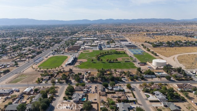 Detail Gallery Image 38 of 40 For 10335 Shahaptain Ave, Hesperia,  CA 92345 - 3 Beds | 2 Baths