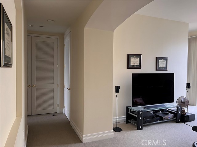 11847 Gorham Avenue, Los Angeles CA: https://media.crmls.org/medias/63ac99bb-d4de-4ffb-ad53-34a9f7611f4c.jpg