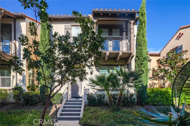 Detail Gallery Image 2 of 66 For 116 Nature Walk, Irvine,  CA 92618 - 3 Beds | 3/1 Baths