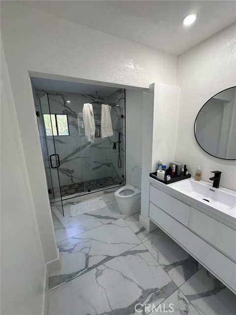 Detail Gallery Image 11 of 13 For 10 Coolwater Rd, Bell Canyon,  CA 91307 - 4 Beds | 2/1 Baths