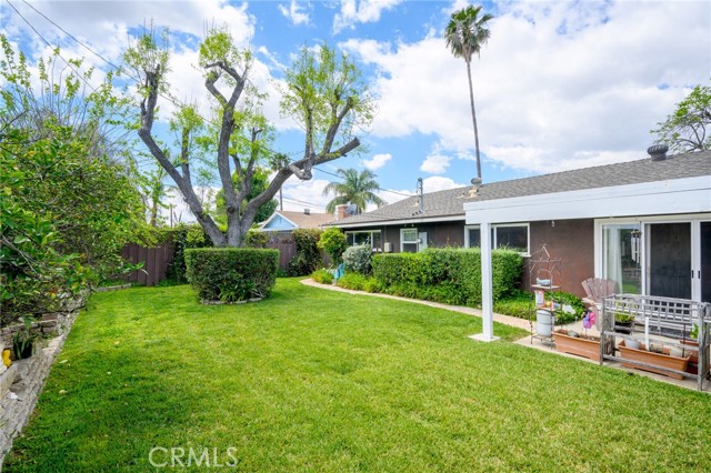 Detail Gallery Image 31 of 39 For 11334 Collett Ave, Granada Hills,  CA 91344 - 4 Beds | 2 Baths