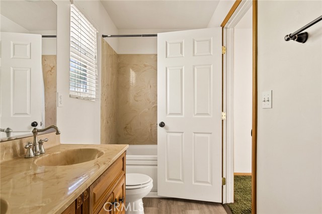 Detail Gallery Image 23 of 29 For 2135 Spring Oak Dr, Running Springs,  CA 92382 - 3 Beds | 2/1 Baths