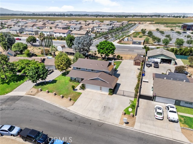 Detail Gallery Image 43 of 46 For 5337 Sulphur Dr, Jurupa Valley,  CA 91752 - 4 Beds | 2/1 Baths